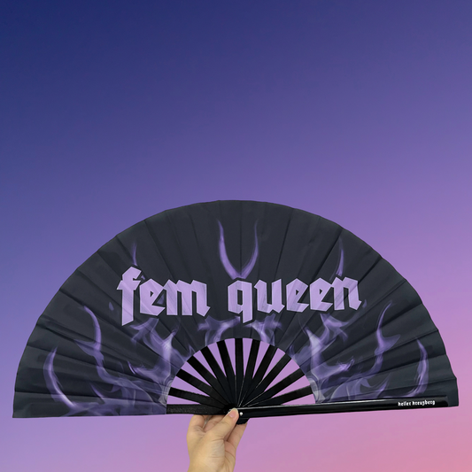 Fan - fem queen