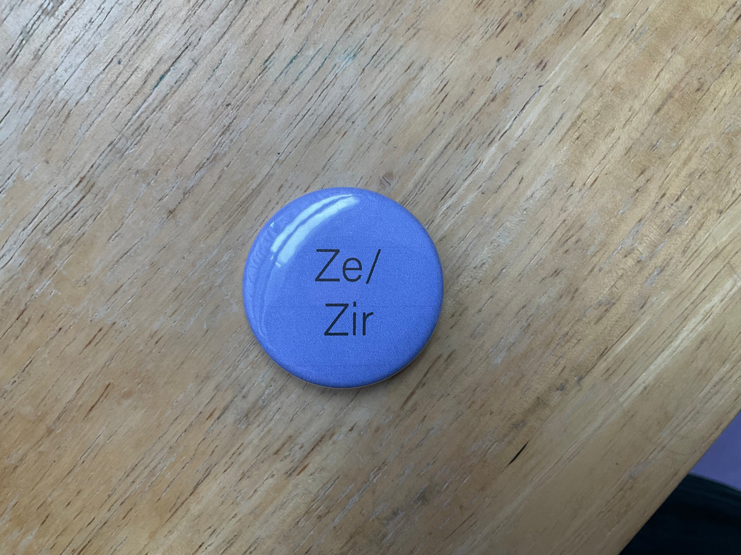 Pronoun pin ze/zir